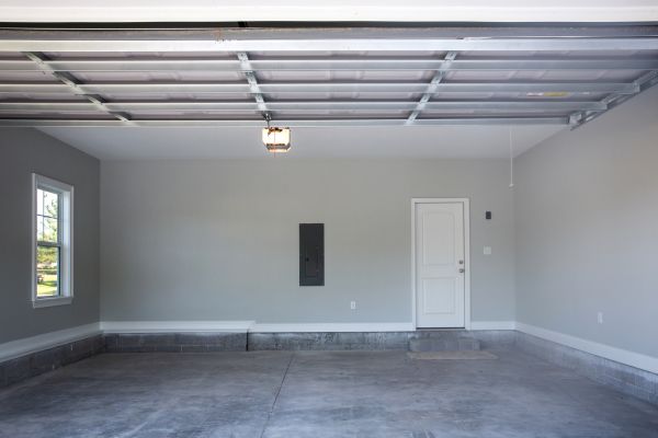 Cost of Garage Concrete Repair in Turlock