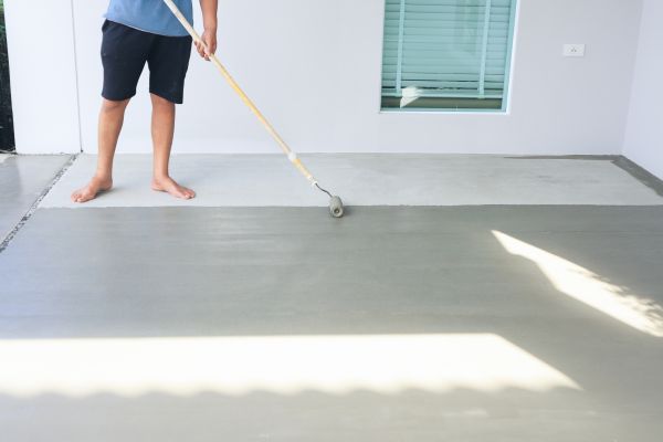Cost of Garage Crack Filling in Turlock