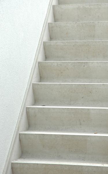 Cracked Stairs Repair in Turlock