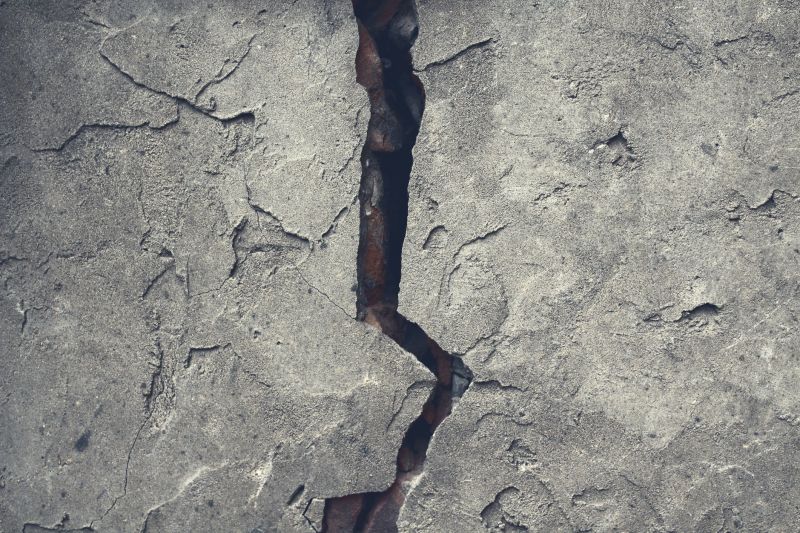 Cracked Concrete Restoration